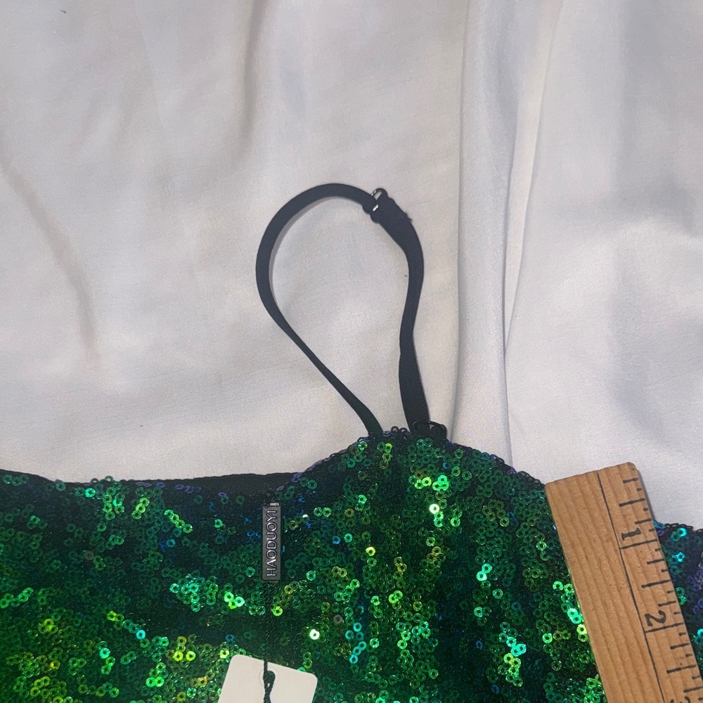 HAODUOYI Green Iridescent Sequin Top - Picture 8 of 9